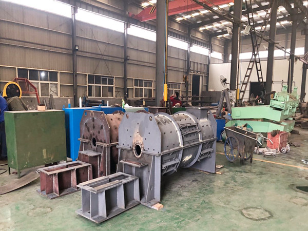 強力混合機的組成裝置有哪些？